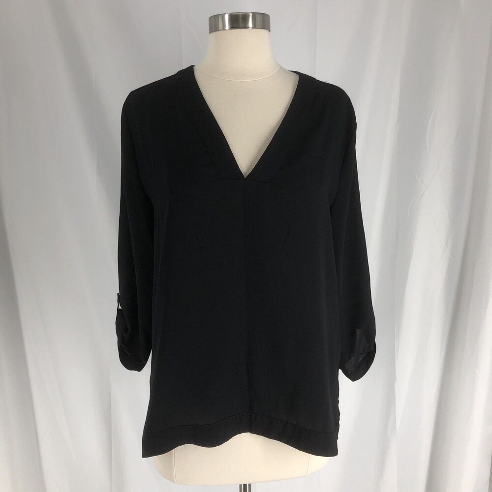 Express black v neck roll tab sleeve blouse top Small